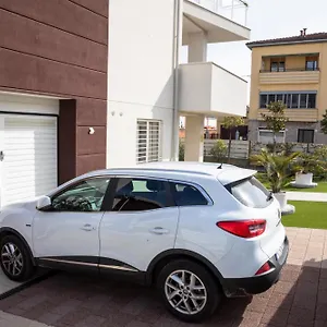  Guest house Maisonette Park
